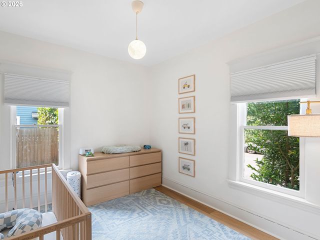 6504 Se REEDWAY St 1, Portland, OR 97206