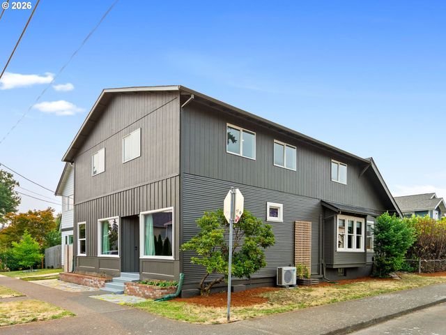 6504 Se REEDWAY St 1, Portland, OR 97206