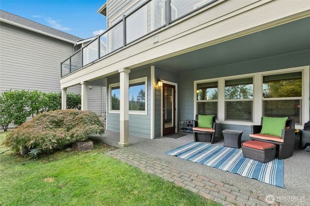 2744 NW Pine Cone Place, Issaquah, WA 98027