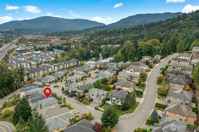 2744 NW Pine Cone Place, Issaquah, WA 98027