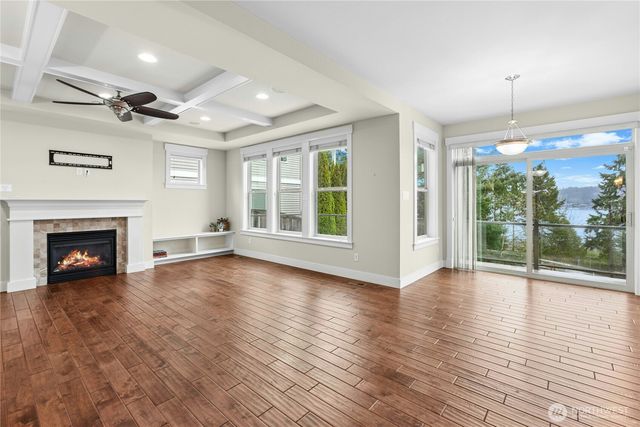 2744 NW Pine Cone Place, Issaquah, WA 98027