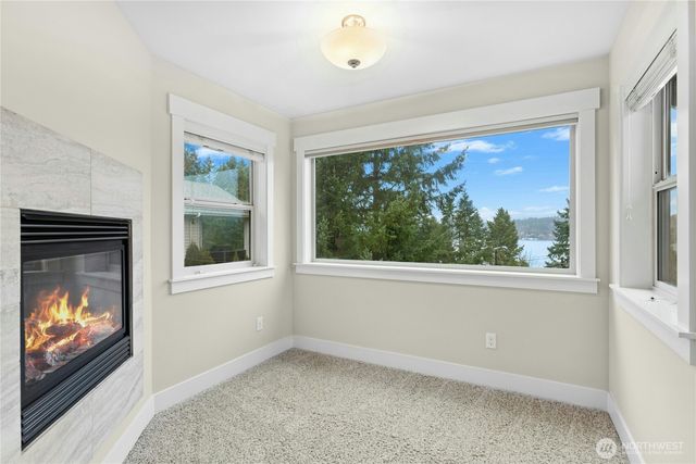 2744 NW Pine Cone Place, Issaquah, WA 98027