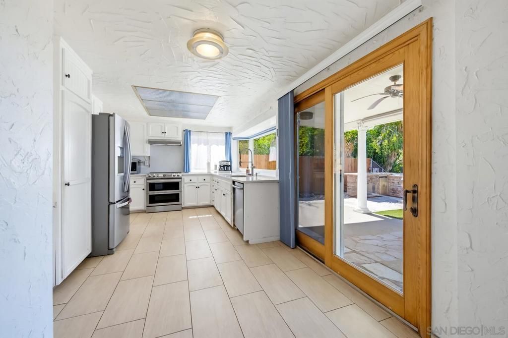 7832 Hillandale Dr, San Diego, CA 92120 — photo 5