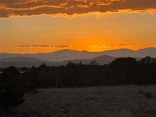 50 E Camino Del Cielo E, Santa Fe, NM 87506