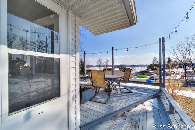 11560 Thrush Drive, Belvidere Twp, MI 48850