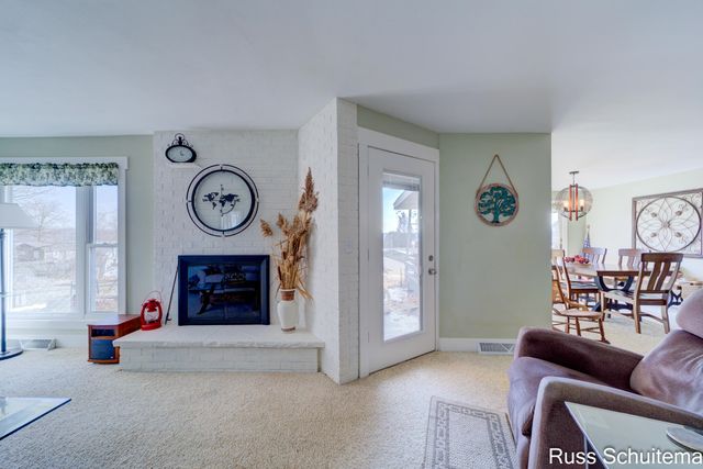 11560 Thrush Drive, Belvidere Twp, MI 48850