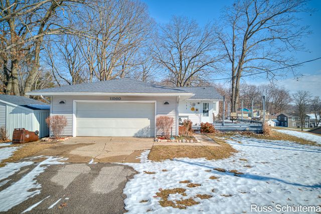 11560 Thrush Drive, Belvidere Twp, MI 48850