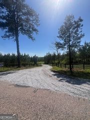 1405 Jones Mill Road, Woodbury, GA 30293