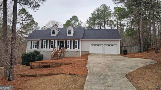 306 Lakeridge Court, Macon, GA 31211