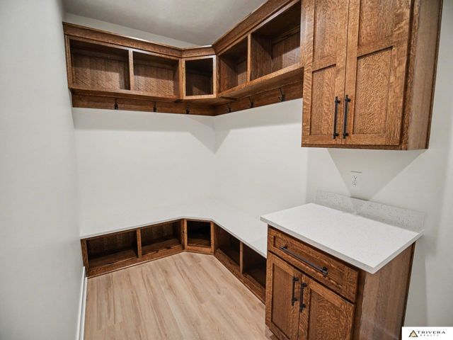 9160 Hillcrest Trail, Lincoln, NE 68520