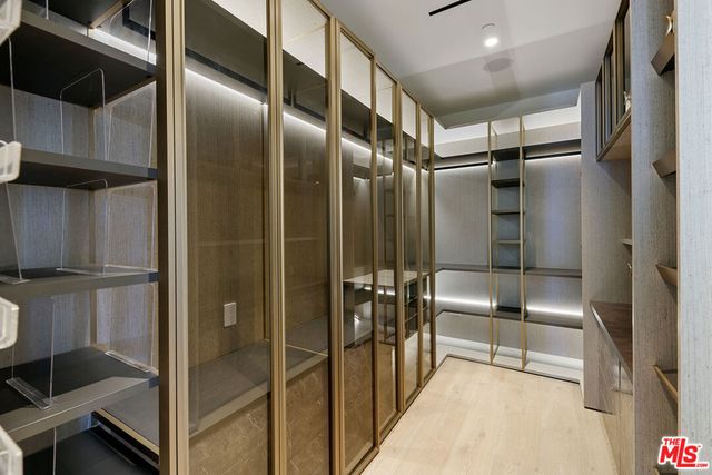 938 - 940 Palisades Beach Road, Santa Monica, CA 90403
