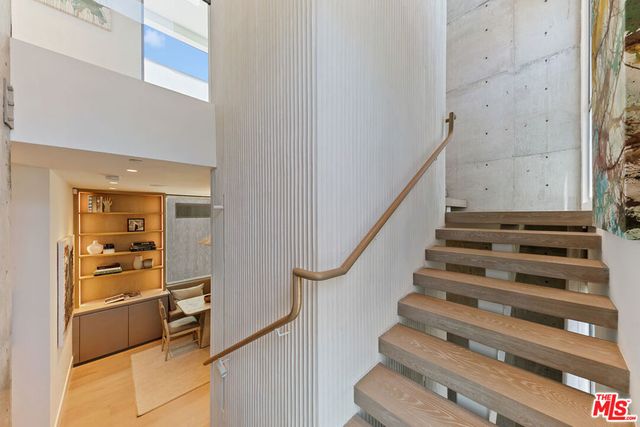 938 - 940 Palisades Beach Road, Santa Monica, CA 90403