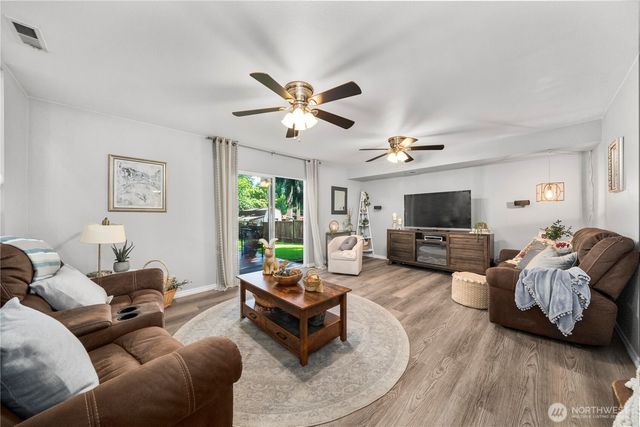 20410 109th Street Ct E, Bonney Lake, WA 98391