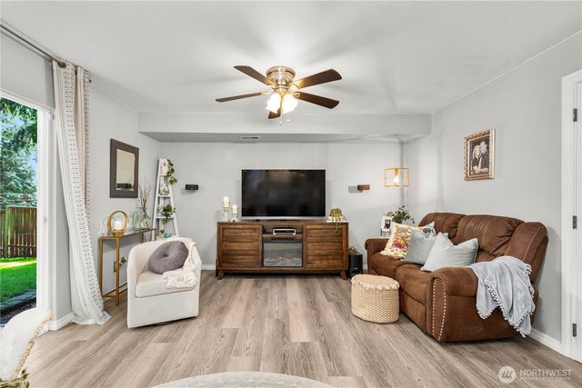 20410 109th Street Ct E, Bonney Lake, WA 98391