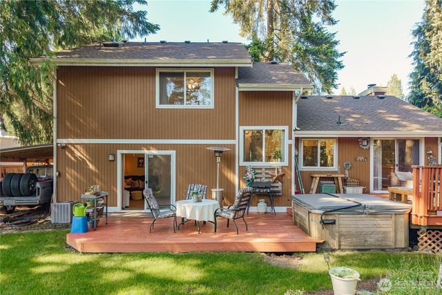20410 109th Street Ct E, Bonney Lake, WA 98391