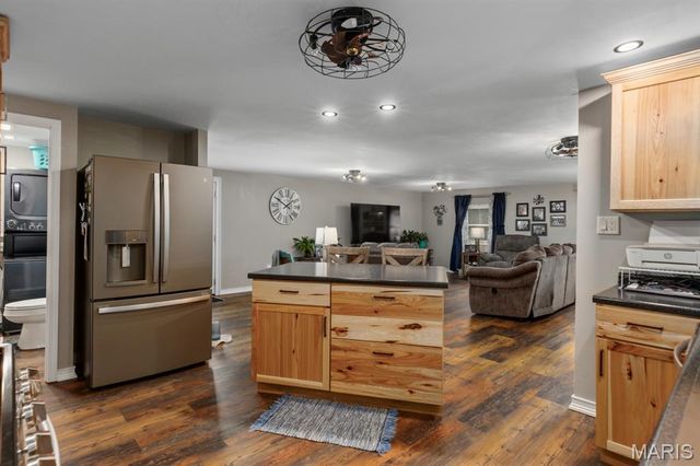 210 Fulton Street, Gillespie, IL 62033