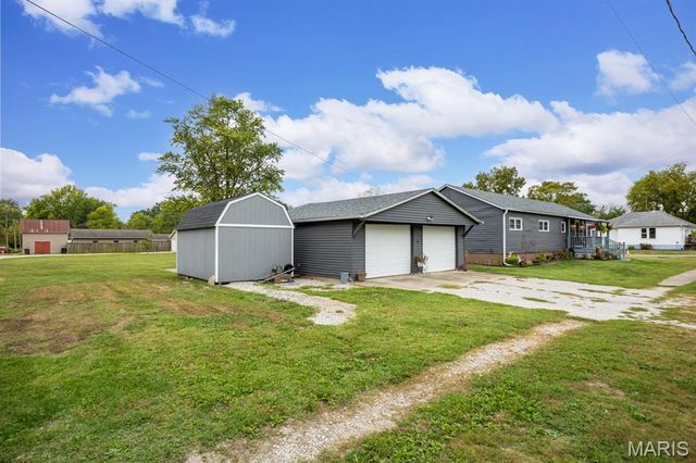 210 Fulton Street, Gillespie, IL 62033