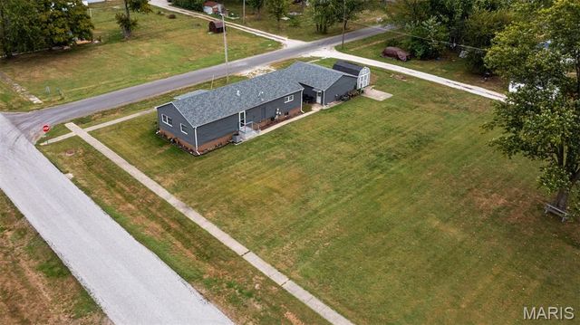 210 Fulton Street, Gillespie, IL 62033