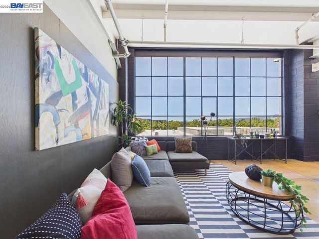 4053 Harlan St 315, Emeryville, CA 94608