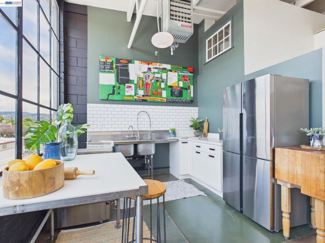 4053 Harlan St 315, Emeryville, CA 94608
