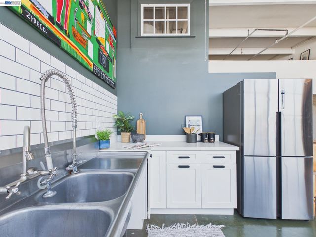 4053 Harlan St 315, Emeryville, CA 94608