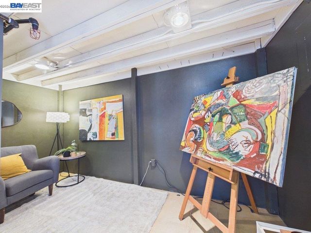 4053 Harlan St 315, Emeryville, CA 94608