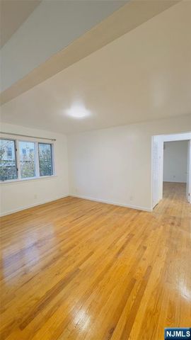 1516 John F Kennedy Boulevard 2, Union City, NJ 07087