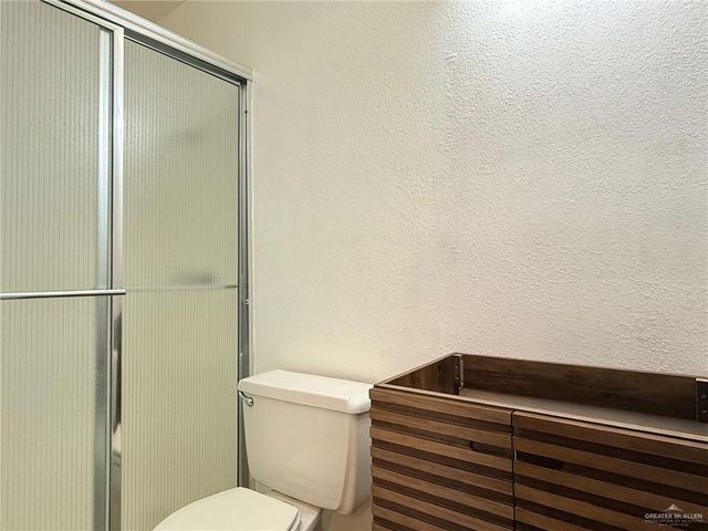 131 E Hibiscus Avenue, Mcallen, TX 78501