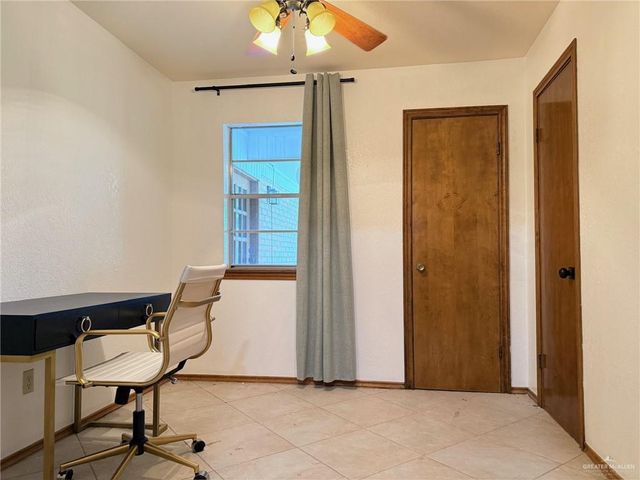 131 E Hibiscus Avenue, Mcallen, TX 78501