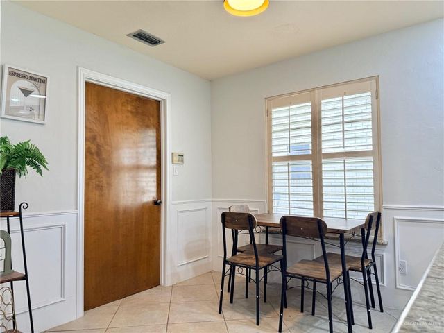 131 E Hibiscus Avenue, Mcallen, TX 78501