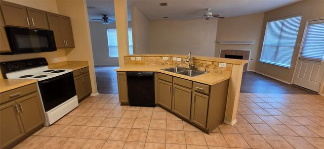 2820 Deer Ridge Drive, Rockwall, TX 75032