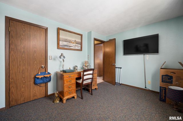 401 N OHIO Avenue, Morton, IL 61550