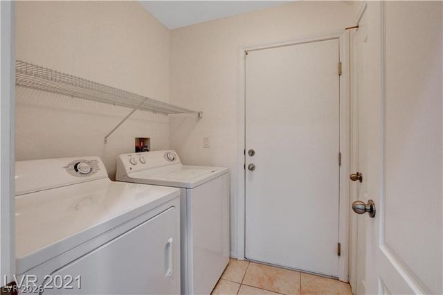 10429 Scotch Elm Avenue, Las Vegas, NV 89166