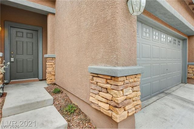 10429 Scotch Elm Avenue, Las Vegas, NV 89166