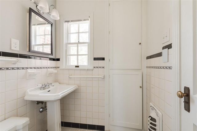 209 NW 35th Street, Oklahoma City, OK 73118