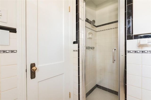 209 NW 35th Street, Oklahoma City, OK 73118