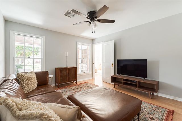 209 NW 35th Street, Oklahoma City, OK 73118