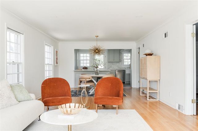 209 NW 35th Street, Oklahoma City, OK 73118