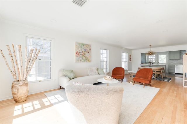 209 NW 35th Street, Oklahoma City, OK 73118