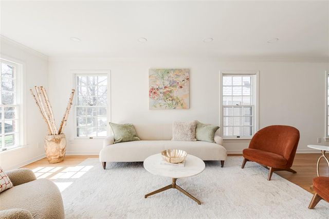 209 NW 35th Street, Oklahoma City, OK 73118