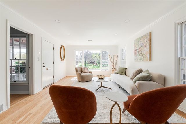 209 NW 35th Street, Oklahoma City, OK 73118