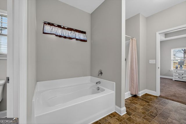 105 Garnet Lane, Griffin, GA 30224