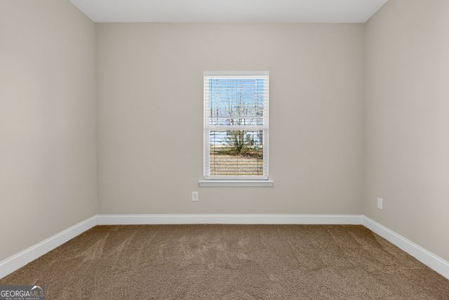 105 Garnet Lane, Griffin, GA 30224