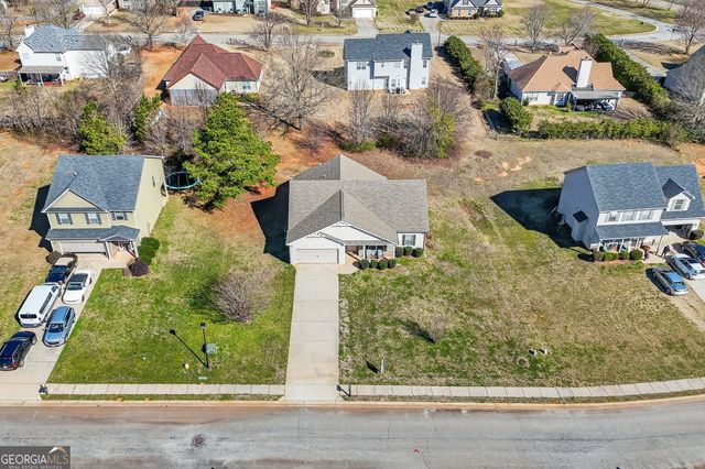 105 Garnet Lane, Griffin, GA 30224