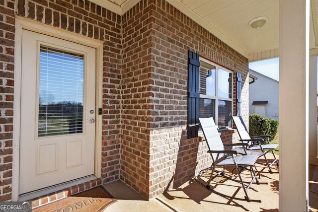 105 Garnet Lane, Griffin, GA 30224