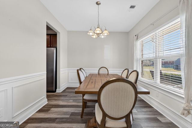 105 Garnet Lane, Griffin, GA 30224