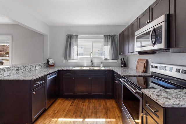 321 Clarence Street, Fort Atkinson, WI 53538