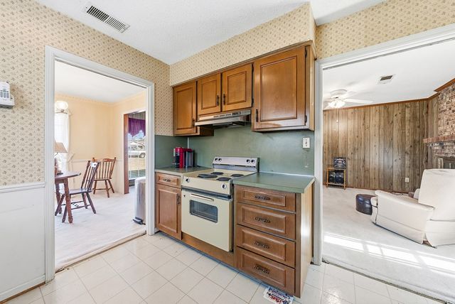 191 Lee Road 0219, Phenix City, AL 36870