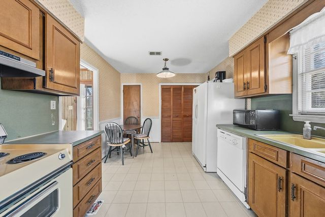 191 Lee Road 0219, Phenix City, AL 36870