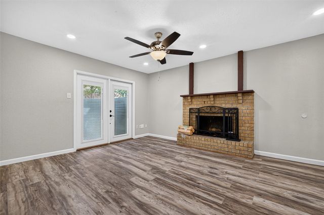 1516 Bay Area Boulevard S15, Houston, TX 77598